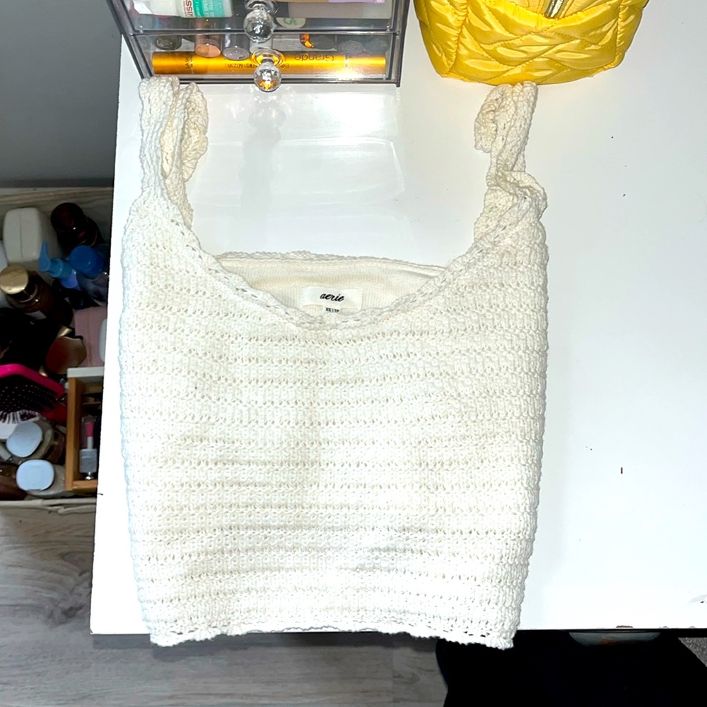 Aerie knitted white top